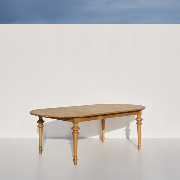 1 | Zeus Oval Dining Table