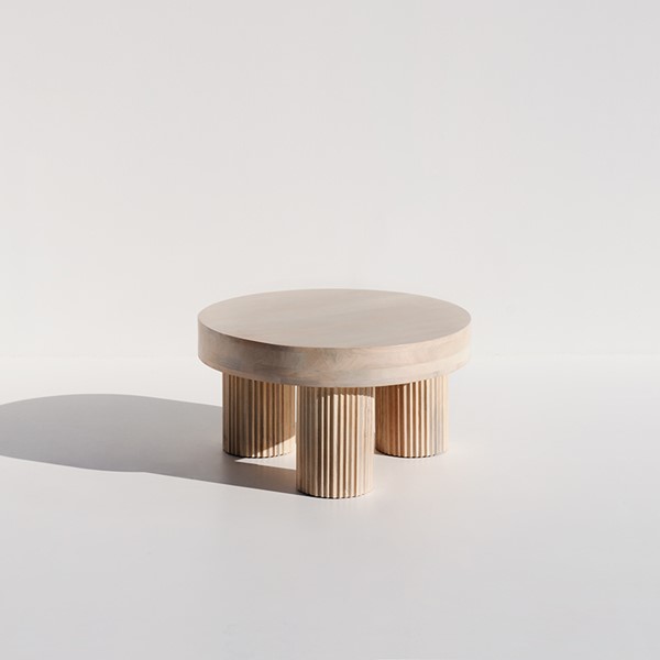 1 | Pillar Lounge Table