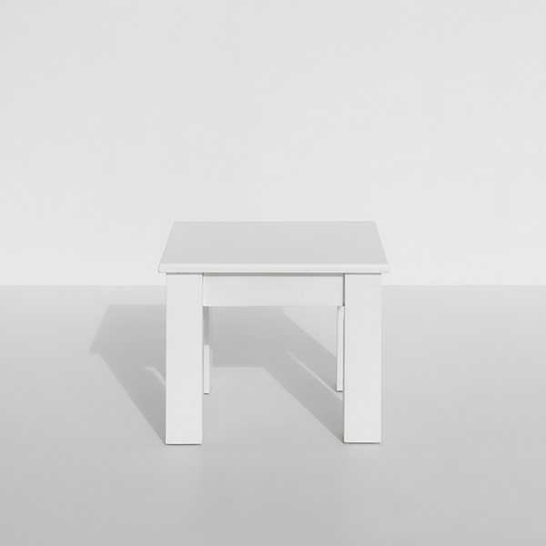33 | Spicy White Square Lounge Table