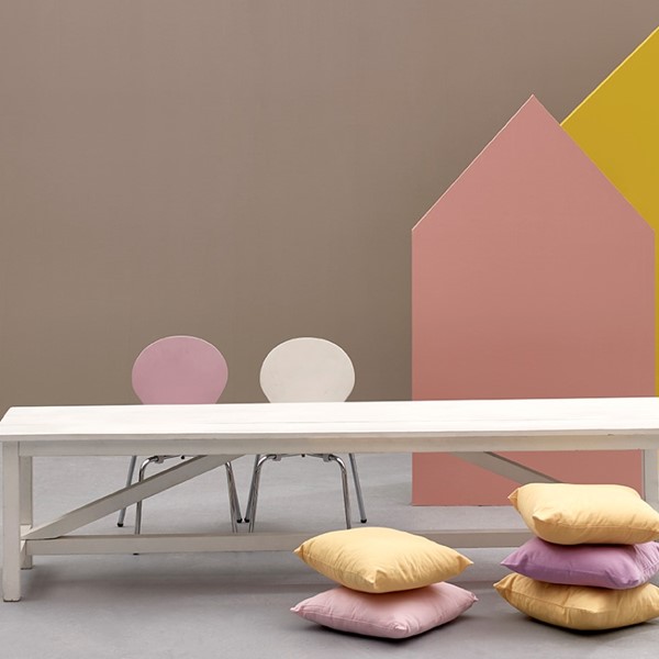 49 | Easel Kids Table