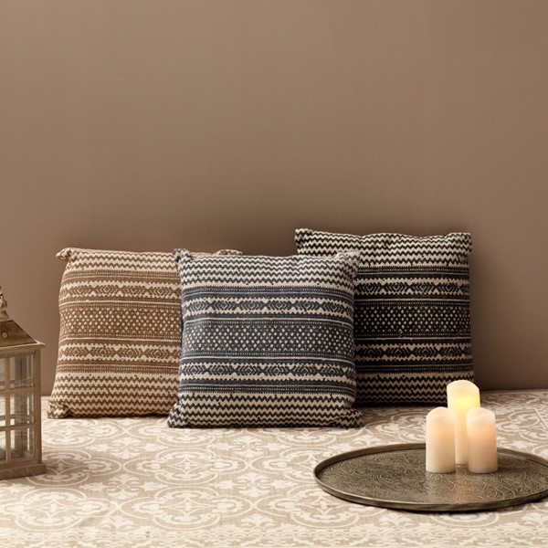 3 | Grecian Cushion