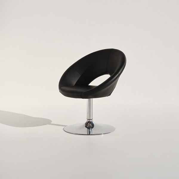 56 | Plump Black Swivel
