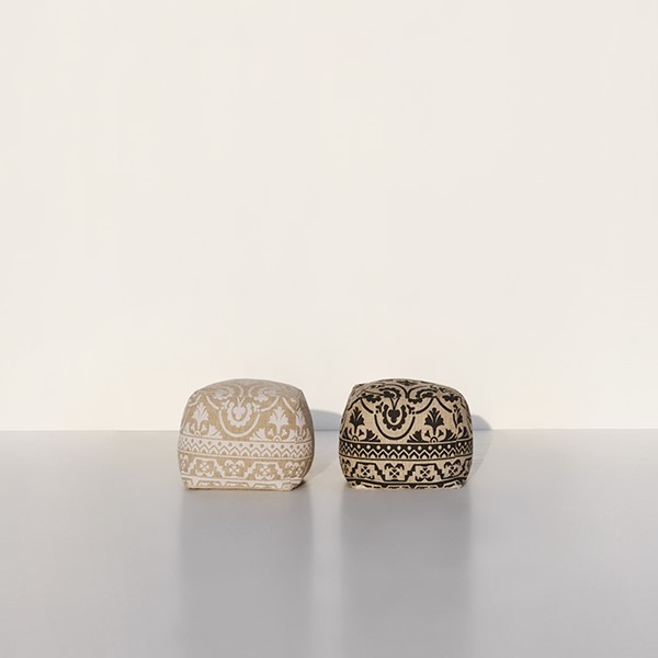 39 | Elegant Moroccan Ottoman