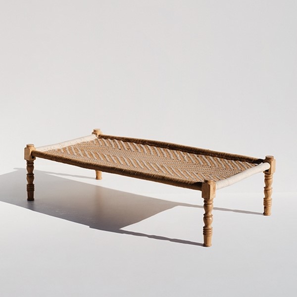 24 | Lima Lounge Table