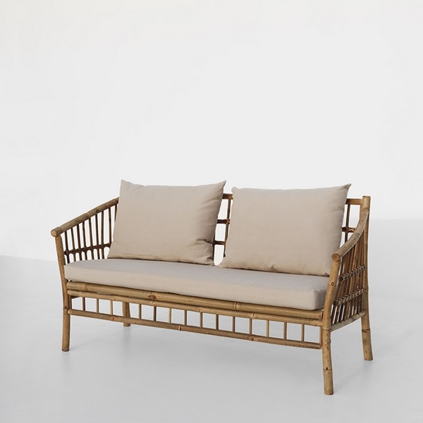 8 | Eden Sofa