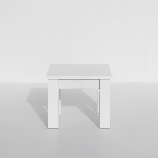 42 | Spicy White Square Lounge Table
