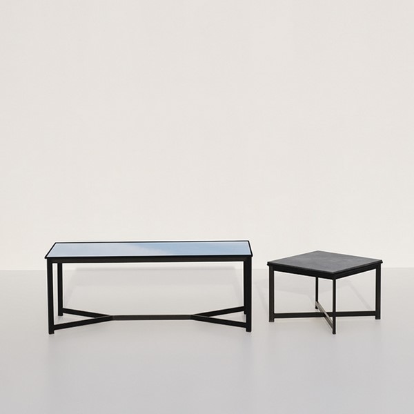 34 | Switch Black Lounge & Side Table