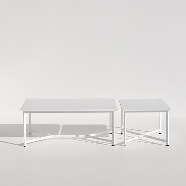 30 | Switch White Lounge & Side Table