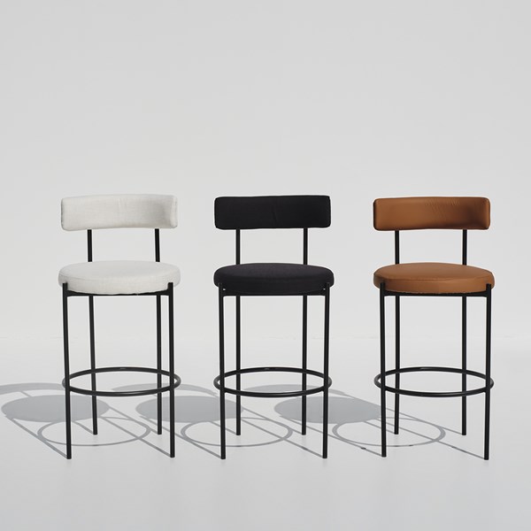 Beacon Black Barchair