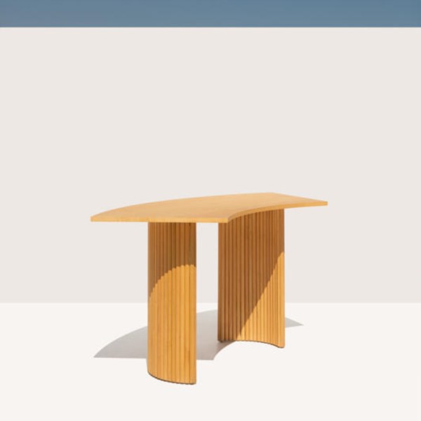 Boomerang Serpentine High Table
