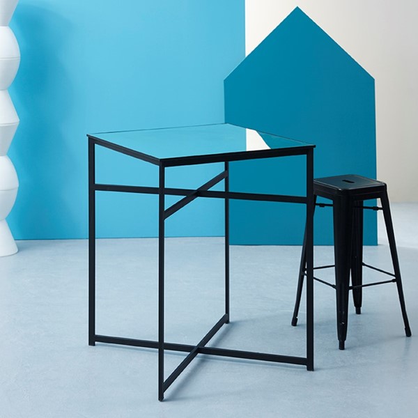 25 | Switch Black Mirror Bar Table