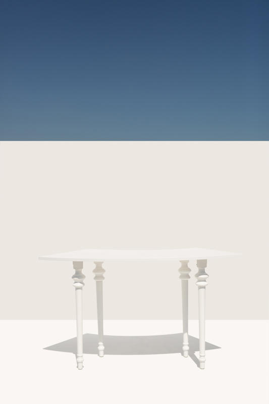 Zeus Serpantine High Table