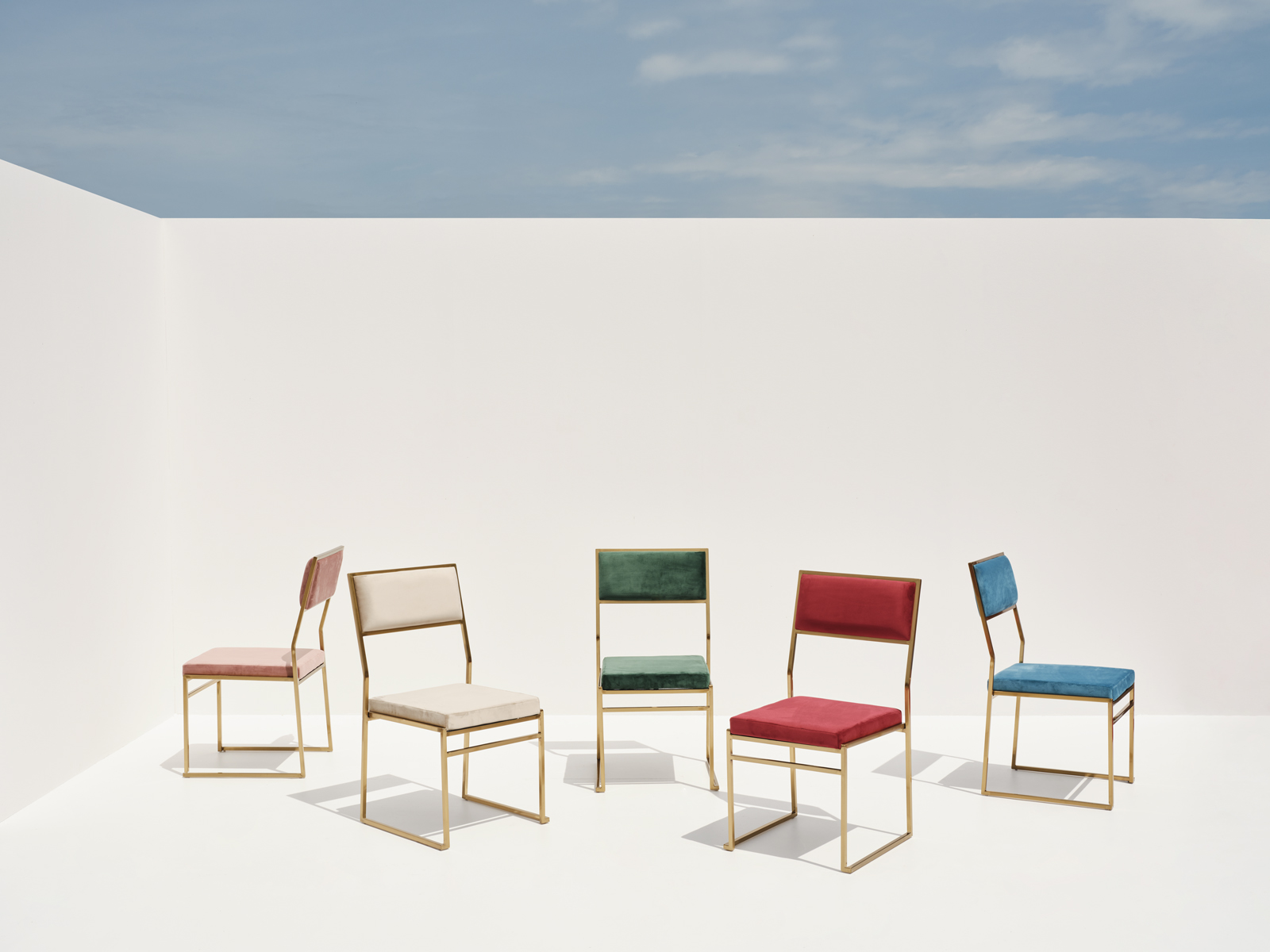 Rizz Gold Chair – Multicolor Options