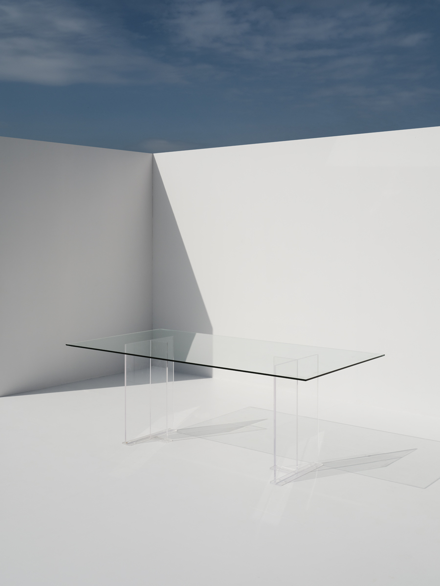Phantom Dining Table