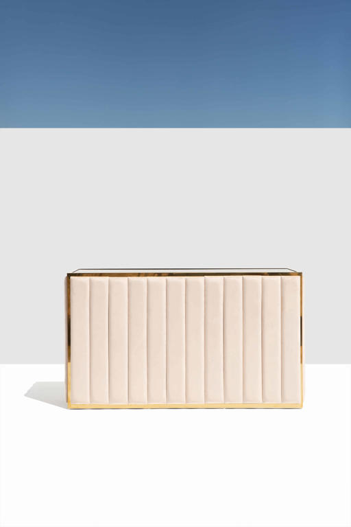 Mirage Metallic Gold Bar in Champagne Velvet