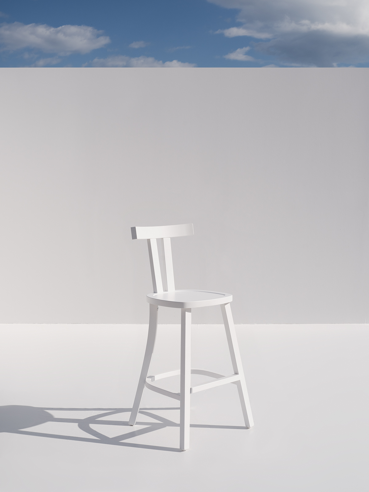 Kira White Alabaster Barchair