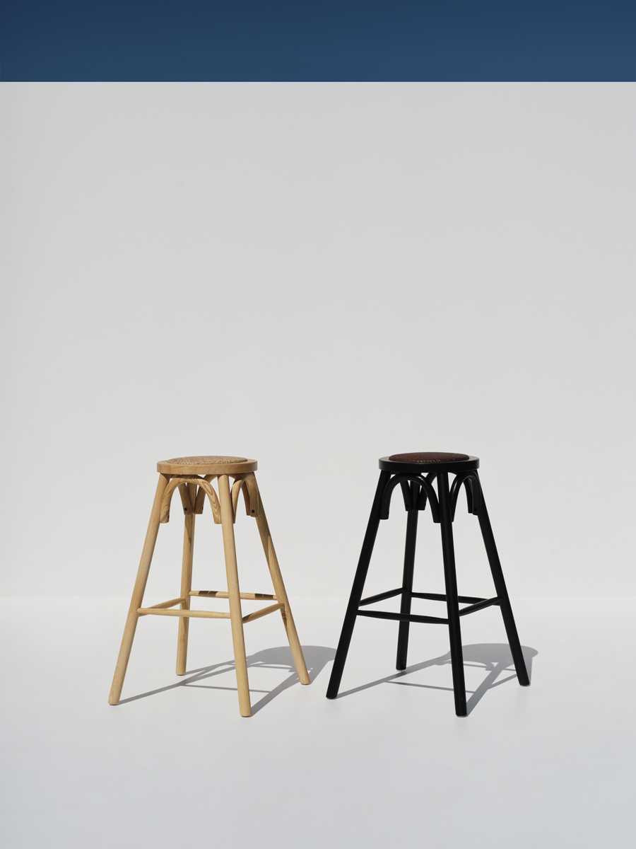 Circle Barstool