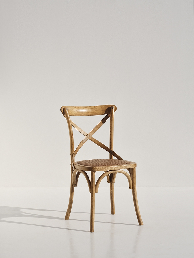 Cross-Back Vineyard Chair